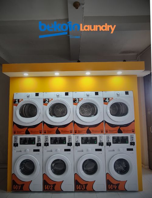 Partisi Mesin Laundry Koin